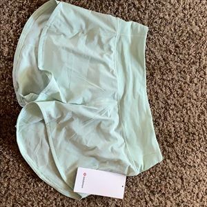 Lulu Lemon Speed up Short